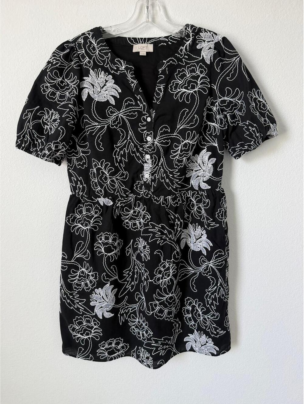 LOFT White Embroidered Floral Short Sleeve Button Front V-Neck Mini Dress Size S - Picture 1 of 8